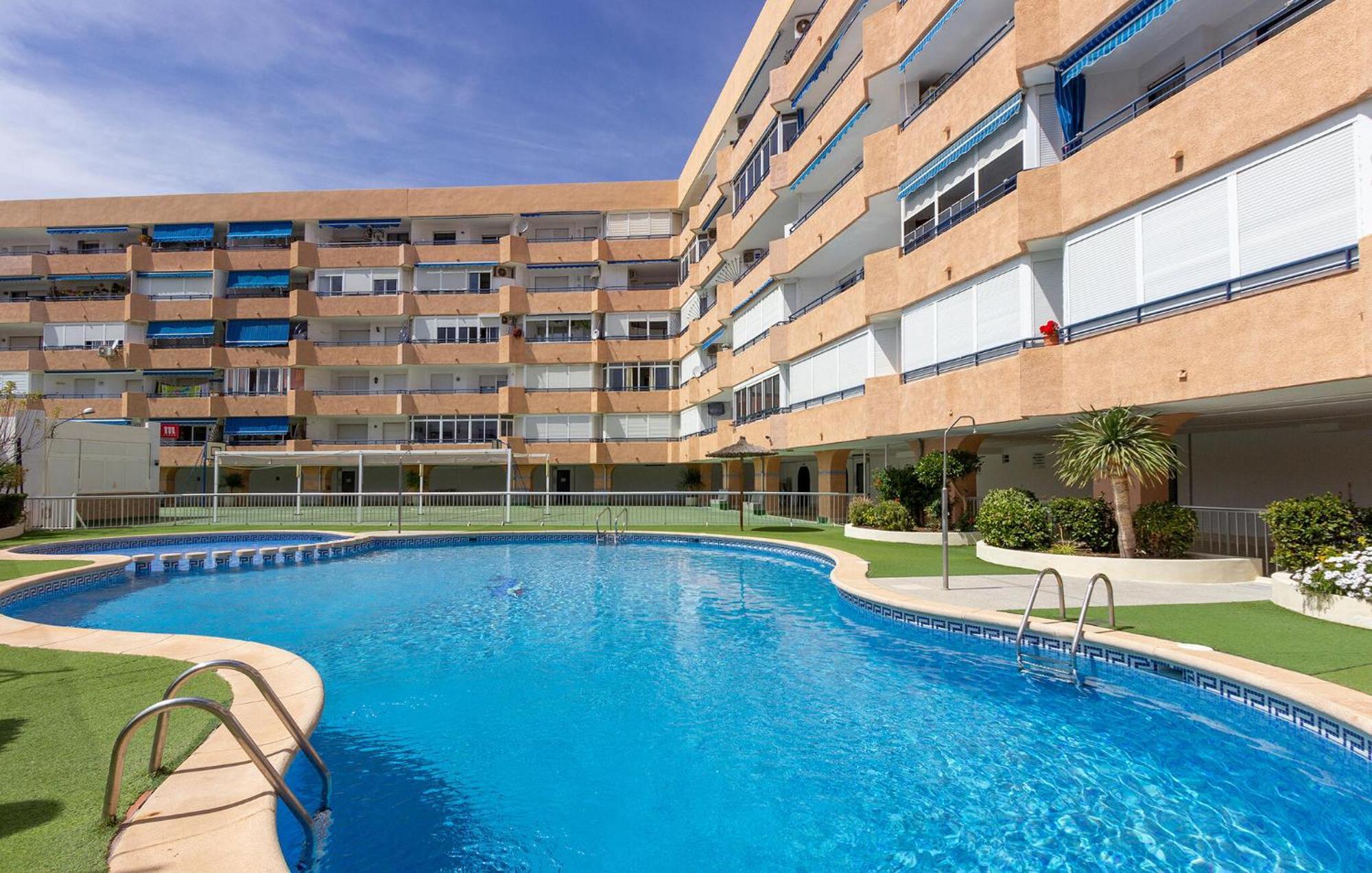 Nice Apartment In Torrevieja With Kitchen Ngoại thất bức ảnh