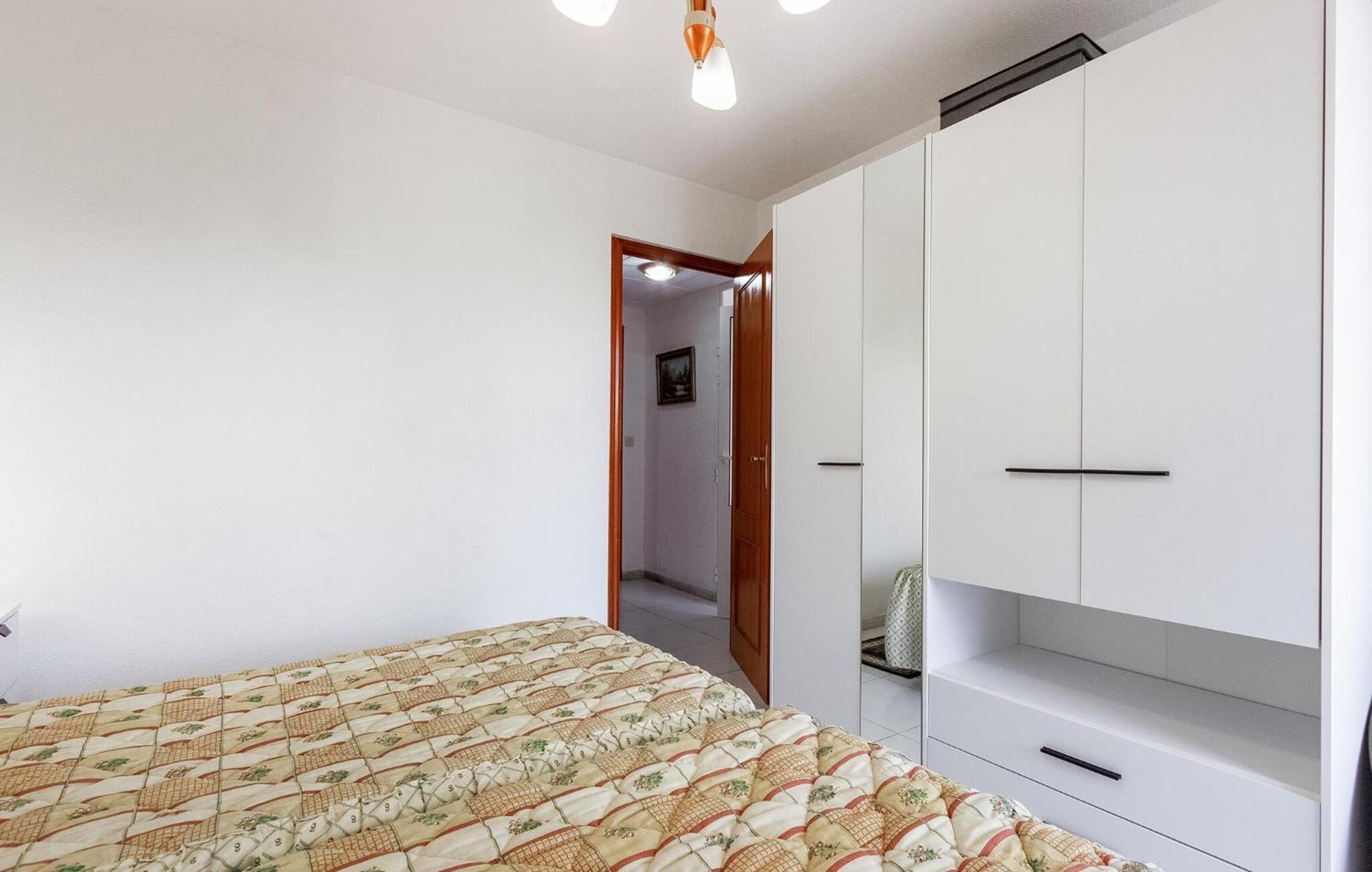 Nice Apartment In Torrevieja With Kitchen Ngoại thất bức ảnh